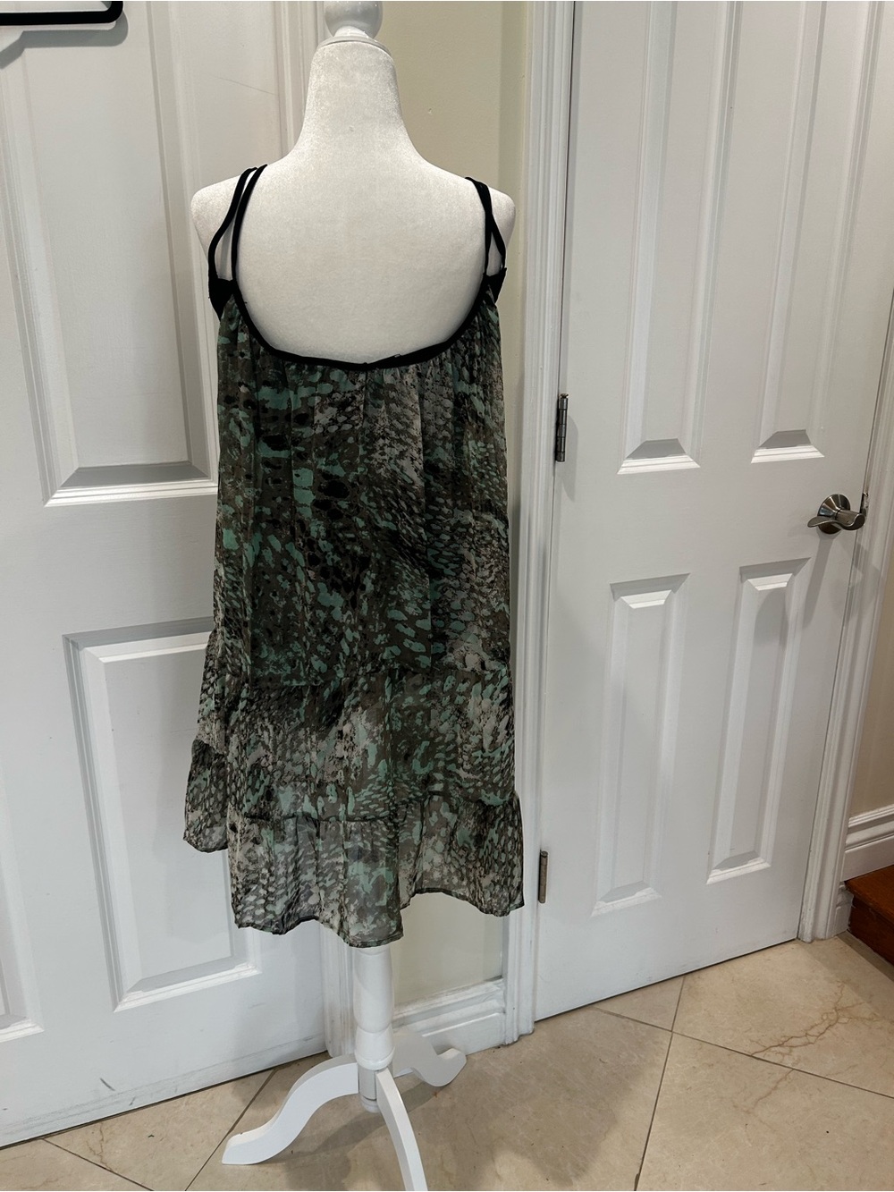 Green Patterned Mini Dress with Ruffle Hem - Picture 5 of 5